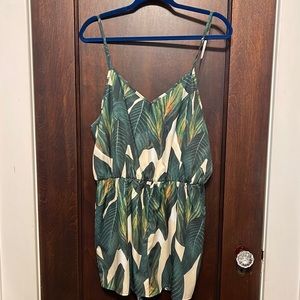 SHEIN leaf romper size XL. Never worn!